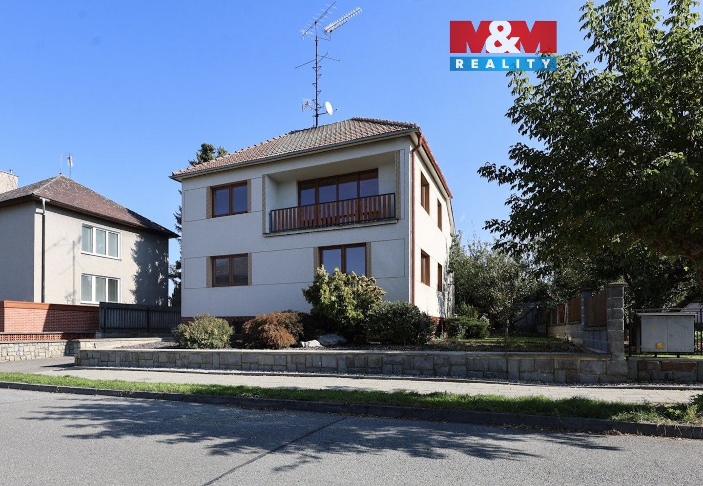 Rodinné domy, U nové školy, Velký Týnec, 310 m²