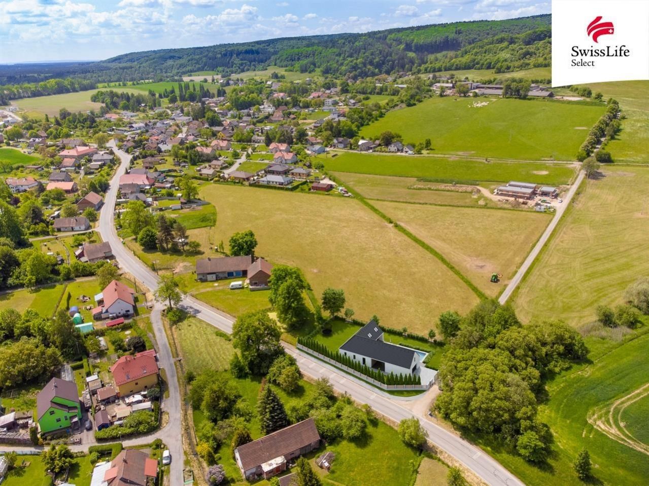 Prodej pozemek pro bydlení - Semanín, 1 277 m²