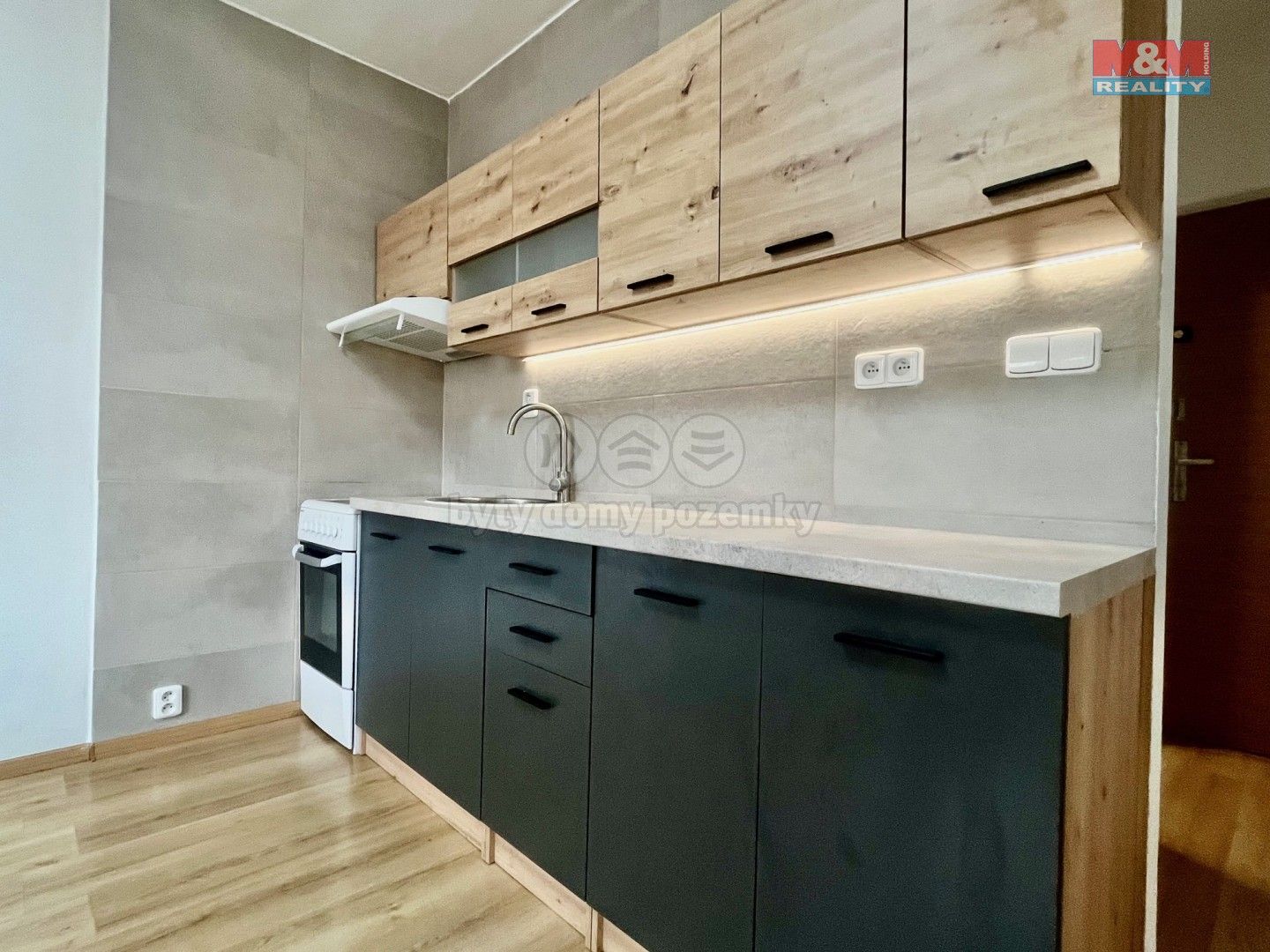 Pronájem byt 2+kk - Sadová, Jablonec nad Nisou, 37 m²