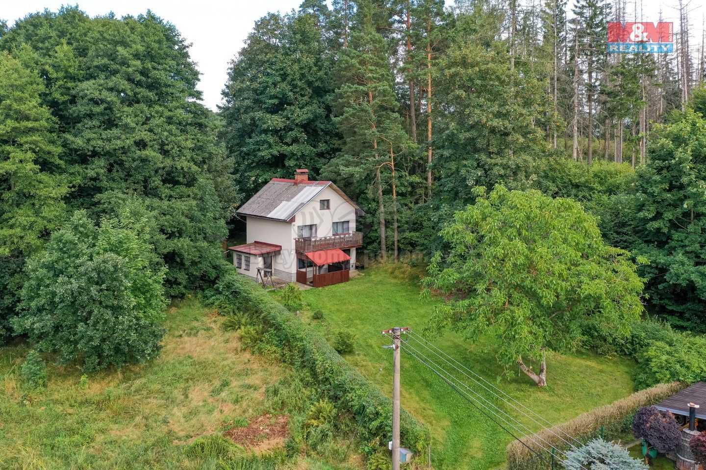 Chaty, Bernartice, Kolinec, 67 m²