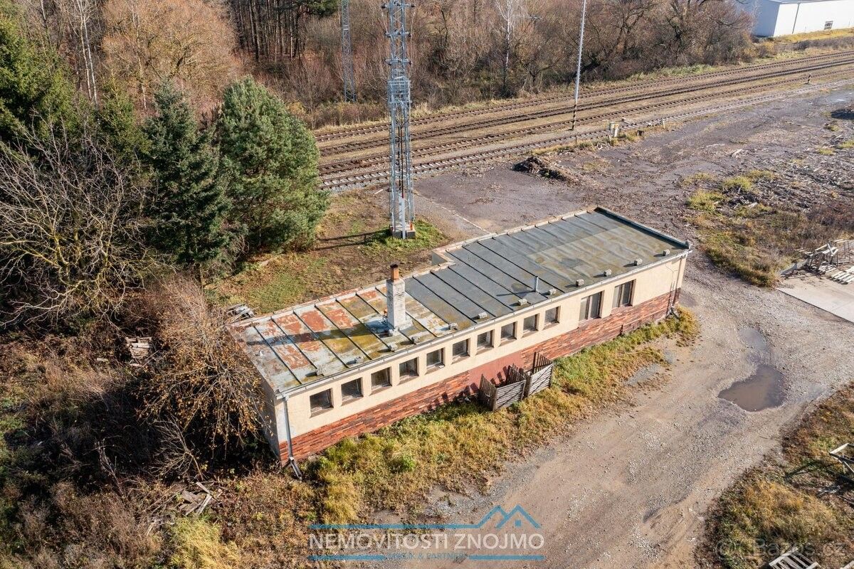 Sklady, Šumná, 671 02