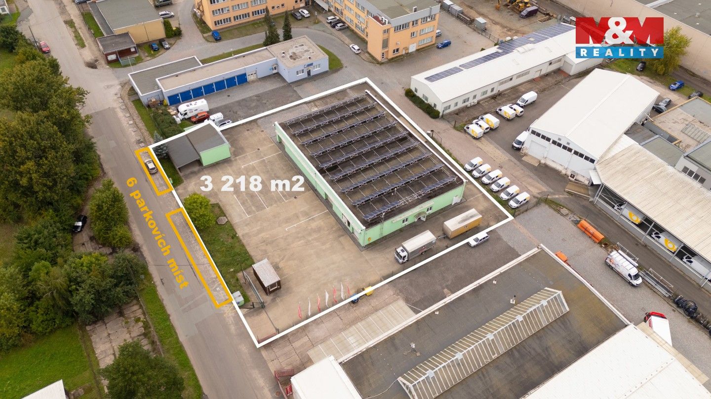 Sklady, Stavební, Hradec Králové, 1 072 m²