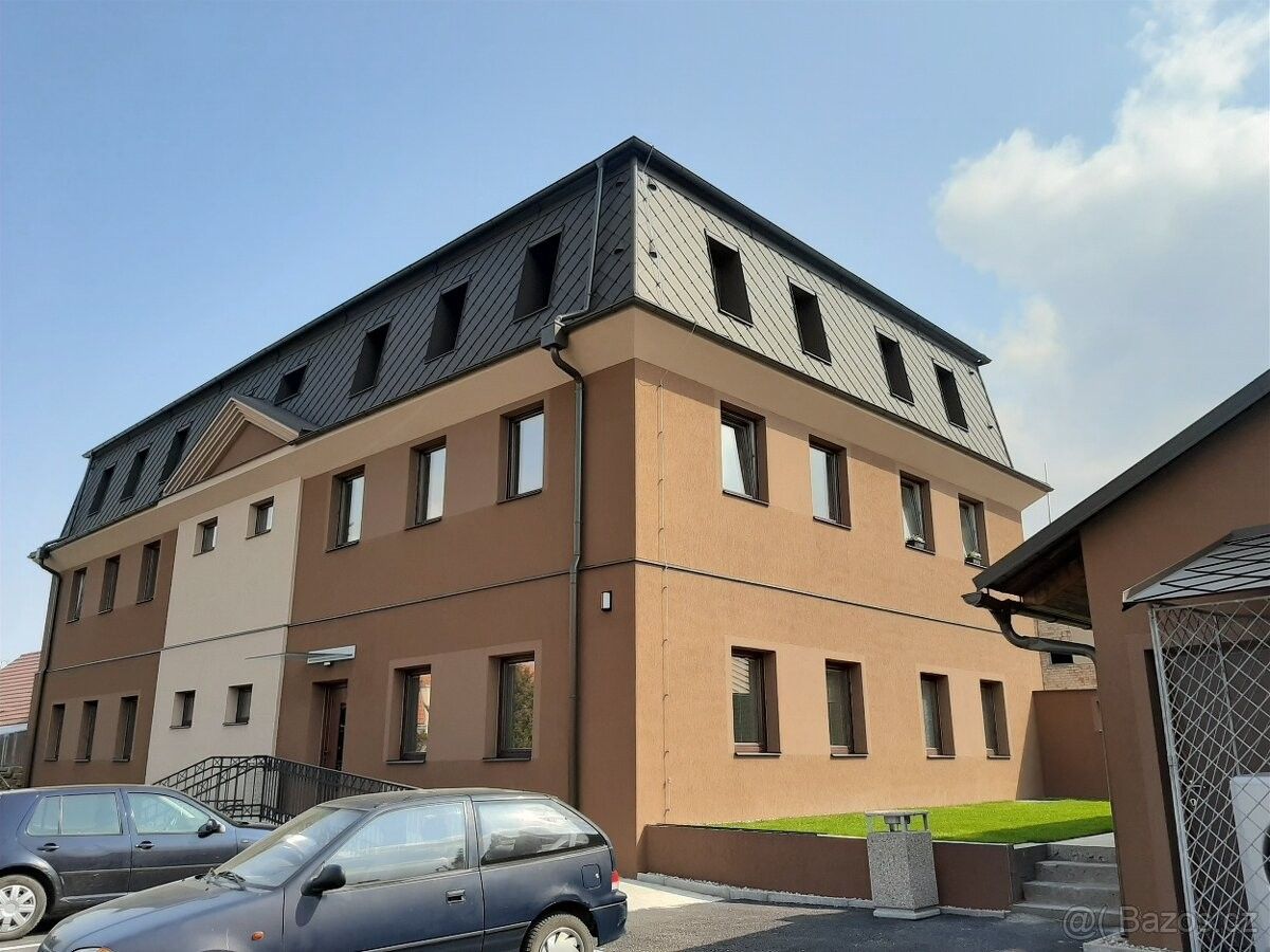 Byty, Kolín, 280 02