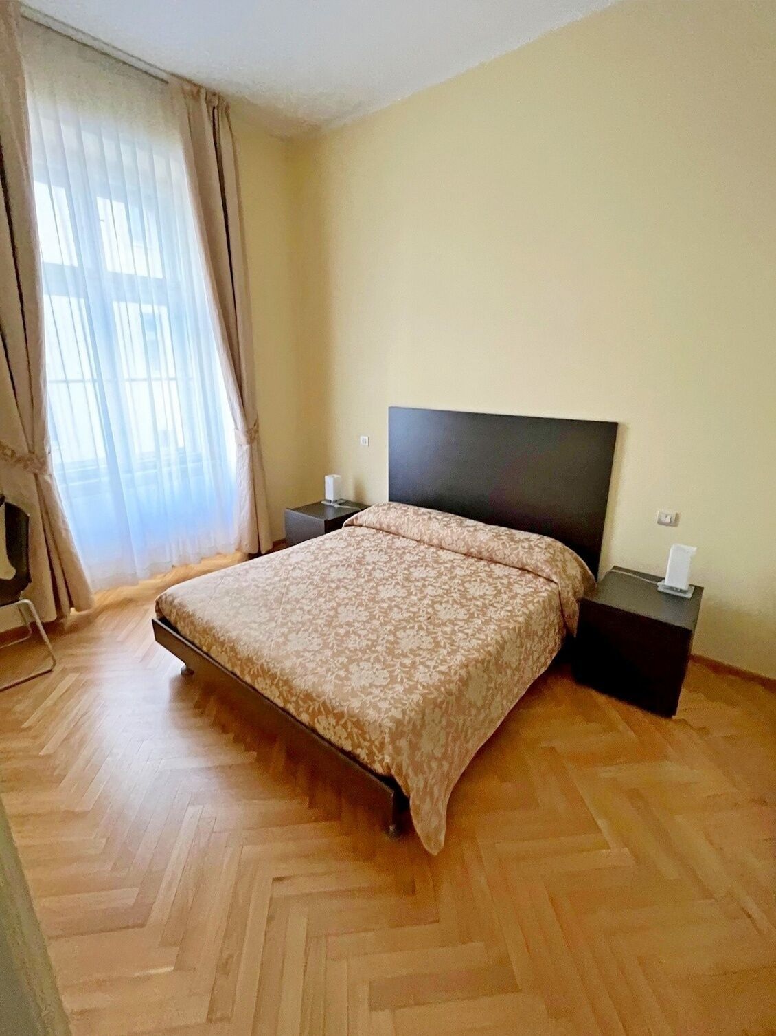 2+kk, Hálkova, Praha, 46 m²