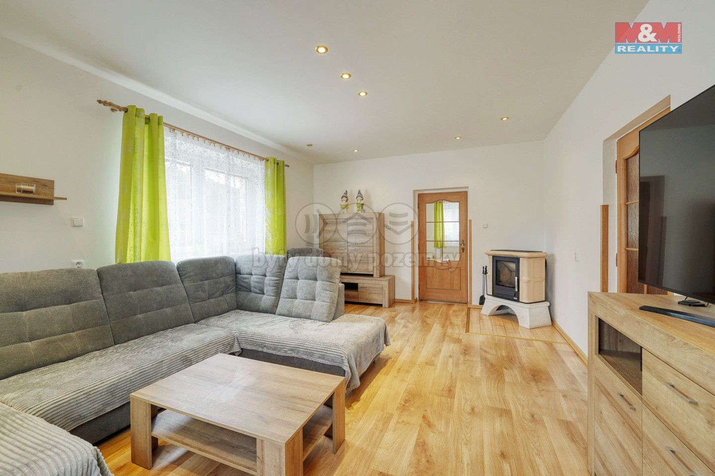 Prodej rodinný dům - Vejvanov, 301 m²