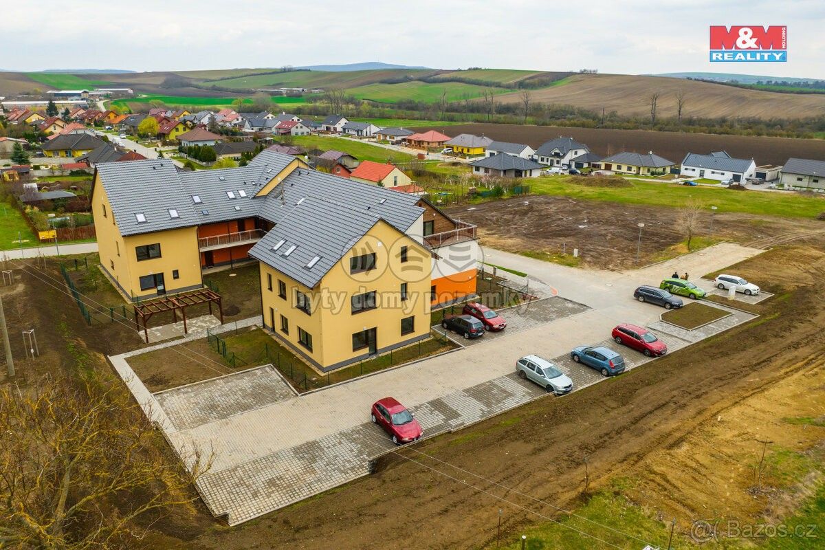 Prodej pozemek - Žarošice, 696 34, 16 m²