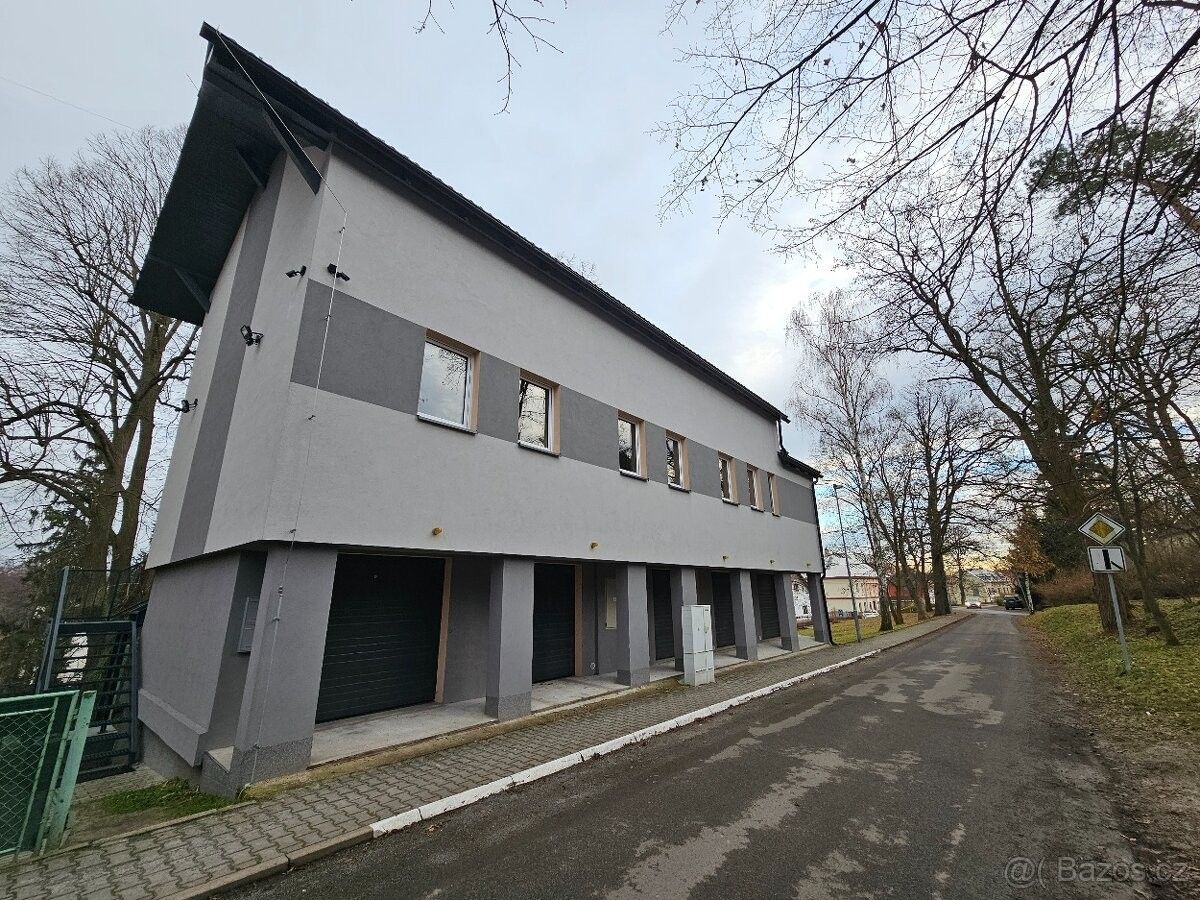 Pronájem garáž - Doksy, 472 01, 21 m²