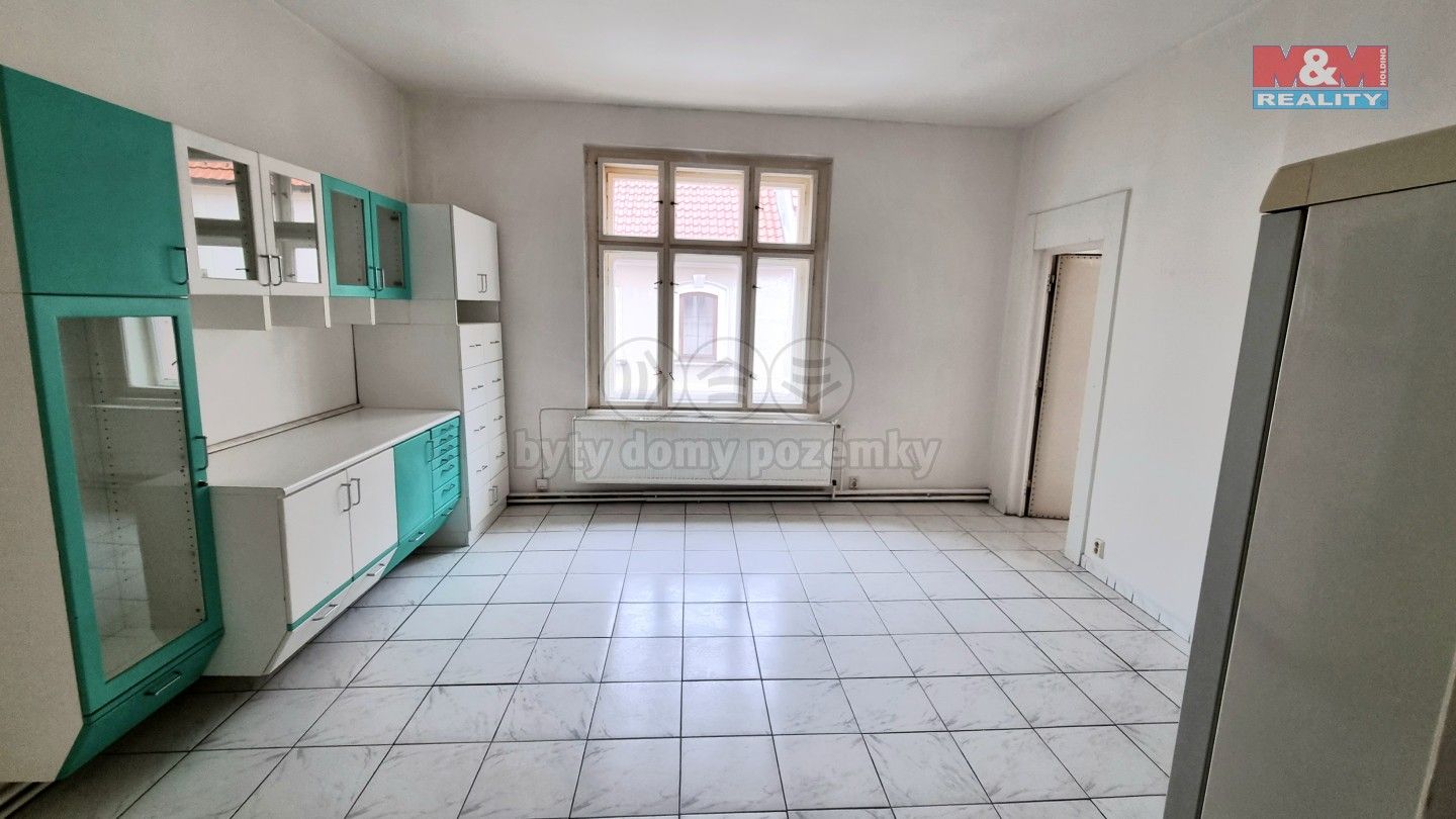 Pronájem obchodní prostory - Gorkého, Kladno, 103 m²