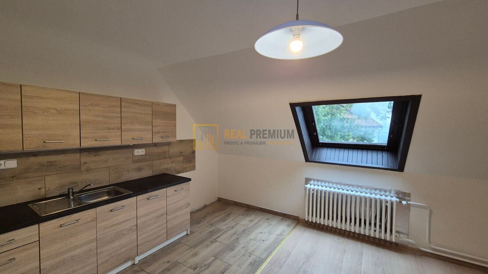 Pronájem byt 2+kk - Svat. Čecha, Uherský Brod, 48 m²