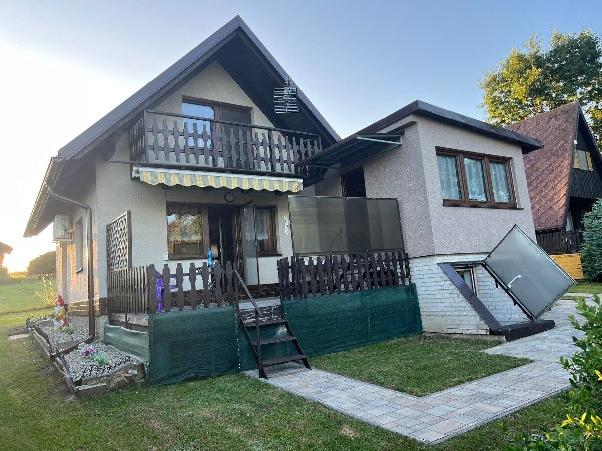 Chaty, Červený Kostelec, 549 41