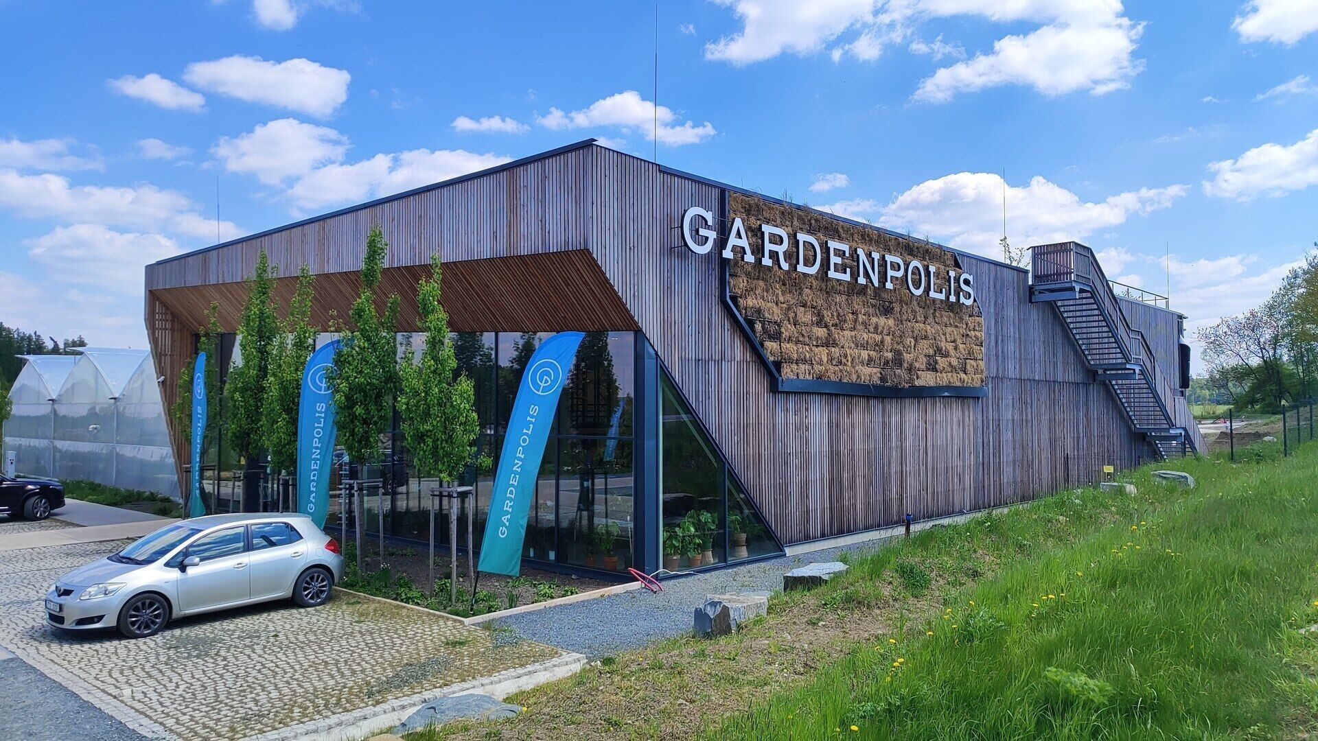 Obchodní prostory, tř. Práce, Bruntál, 1 m²