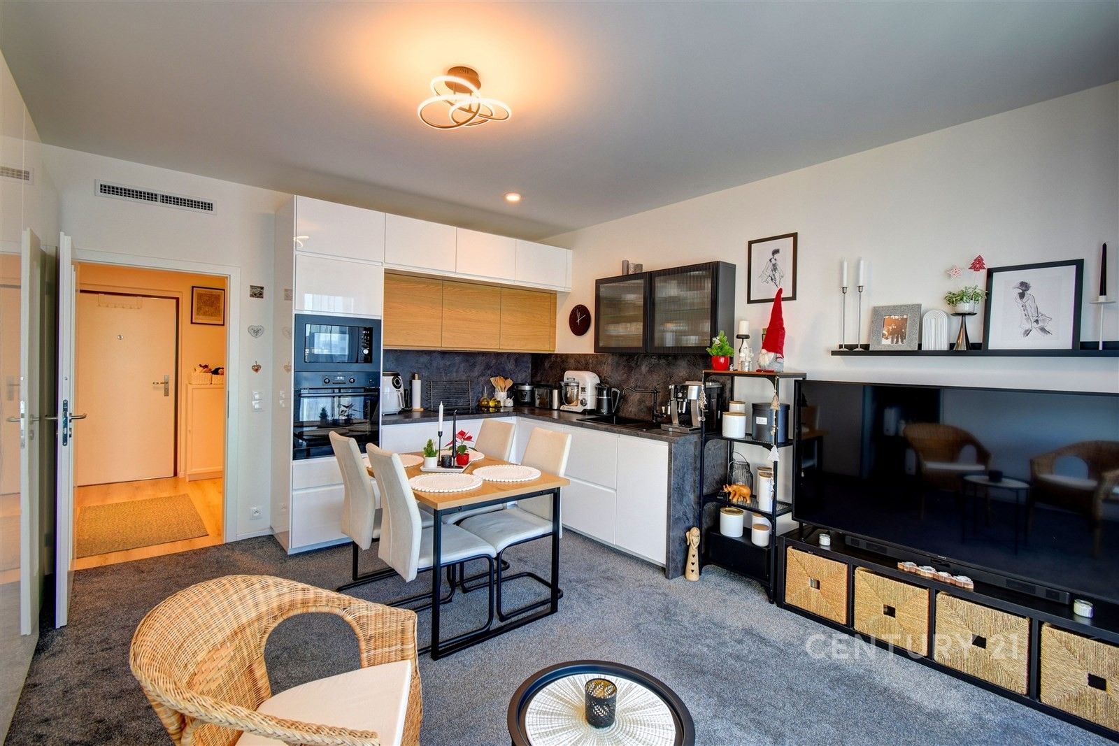 1+kk, Laponská, Praha, 30 m²