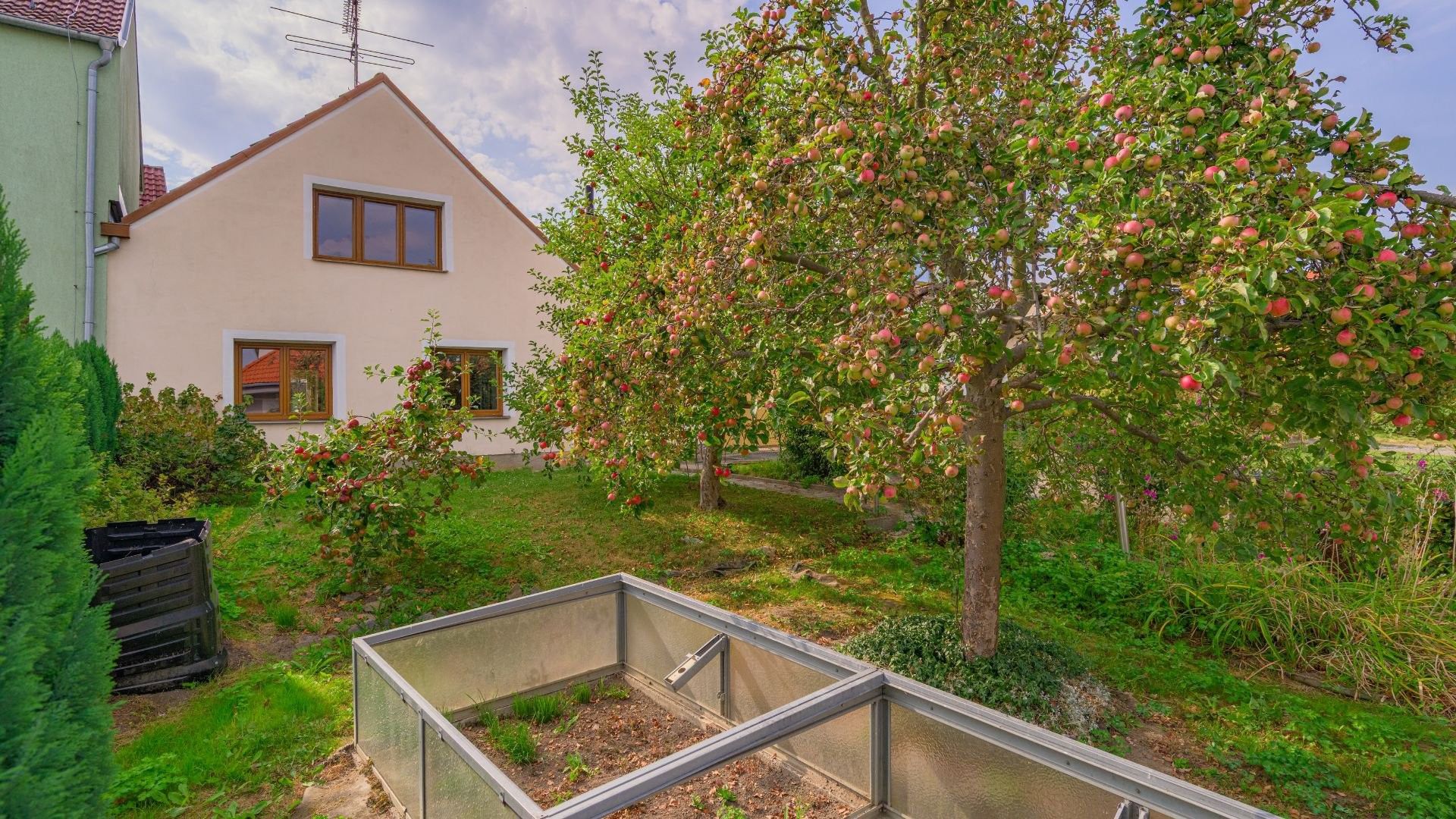 Prodej rodinný dům - Strážkovice, 109 m²