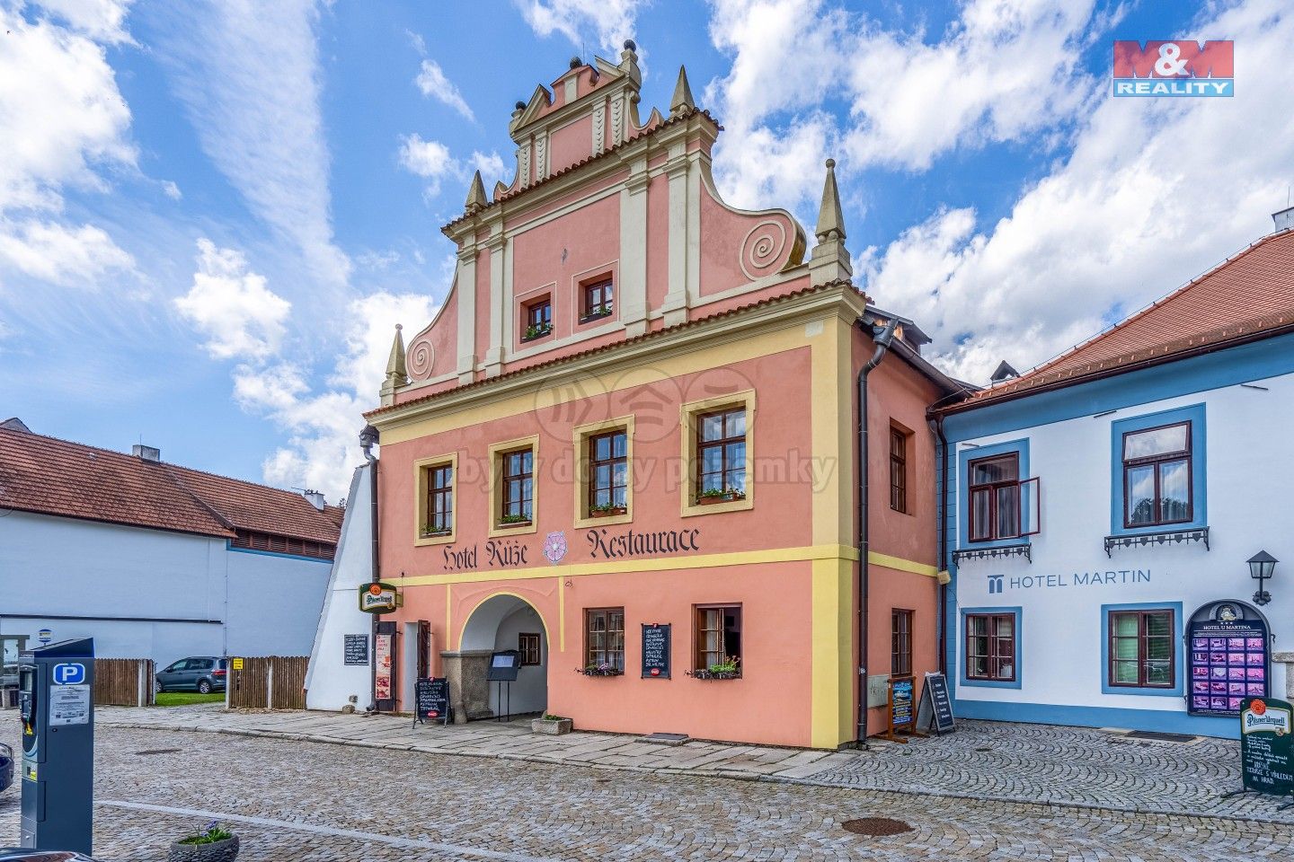 Ubytovací zařízení, Rožmberk nad Vltavou, 1 860 m²