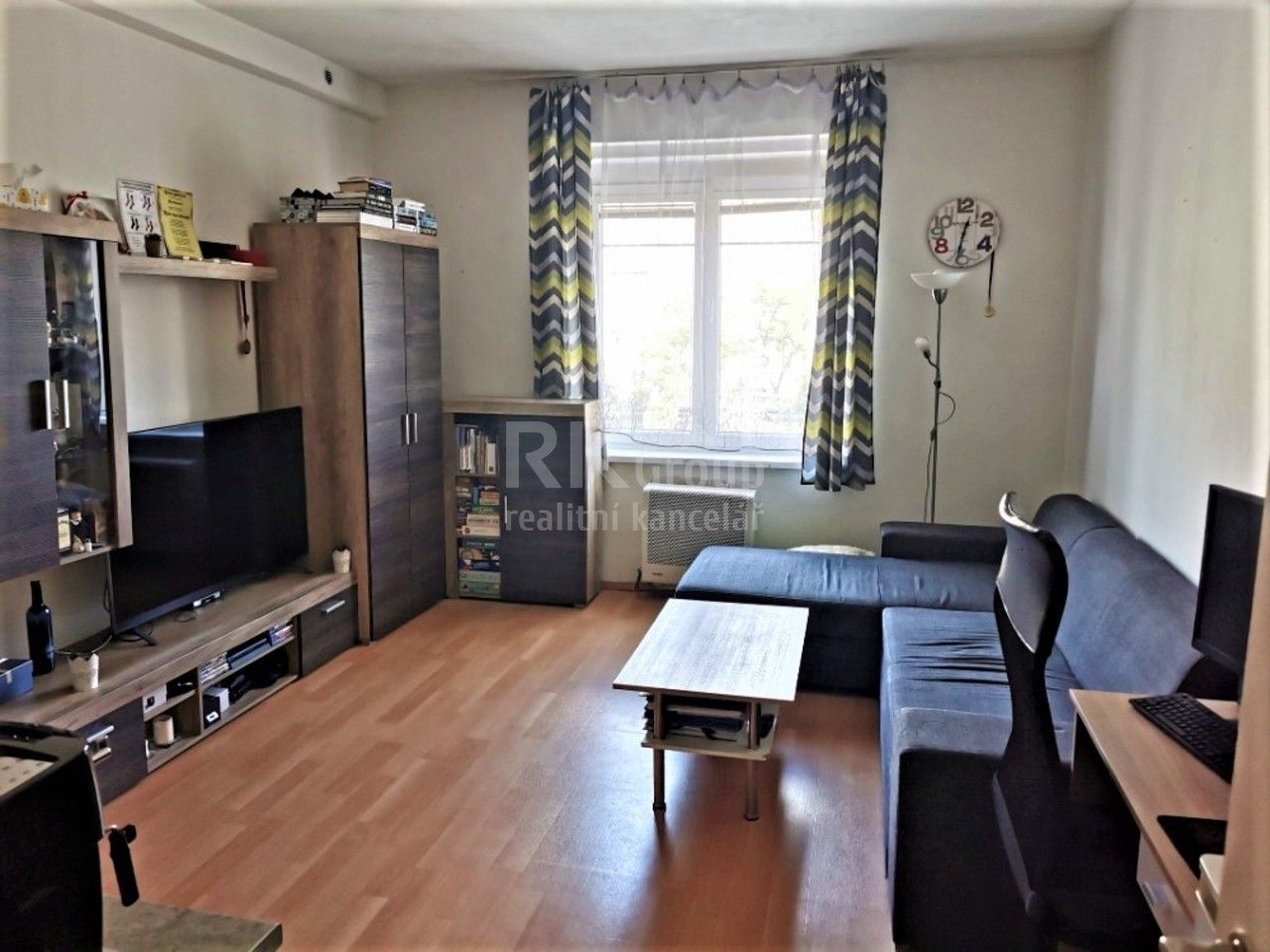 1+kk, Průběžná, Praha, 27 m²