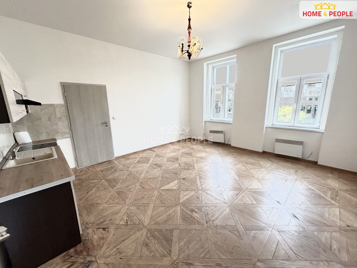 Prodej byt 2+kk - Sokolovská, Praha, 52 m²