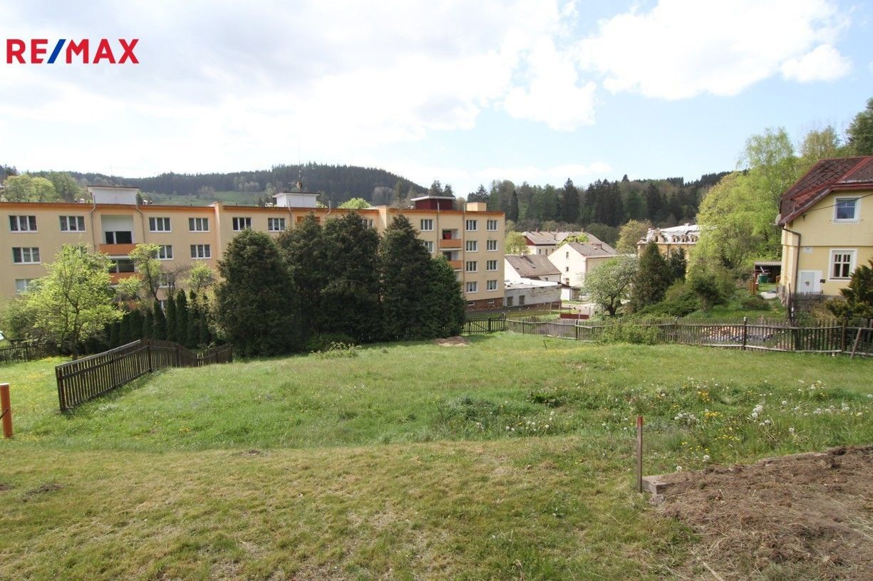 Pozemky pro bydlení, Bečov nad Teplou, 820 m²