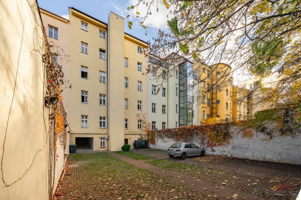 Prodej byt 3+kk - Praha, 140 00, 62 m²