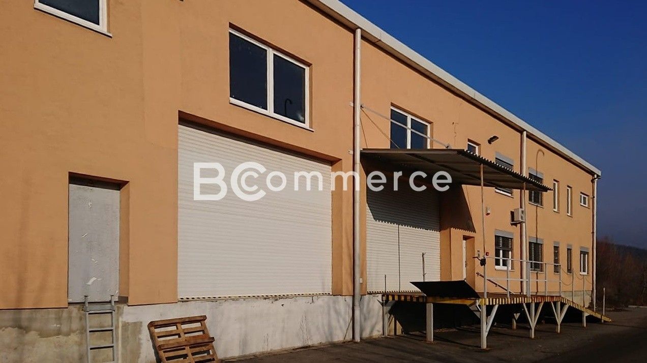 Pronájem sklad - Kuřim, 2 400 m²