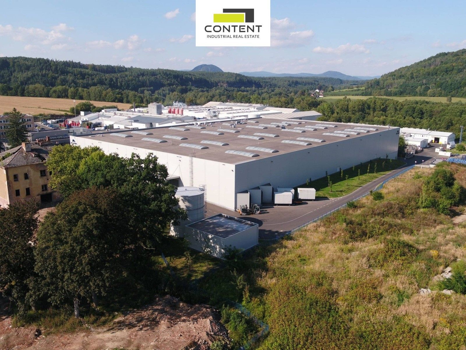 Sklady, Nové Zákupy, Zákupy, 7 066 m²