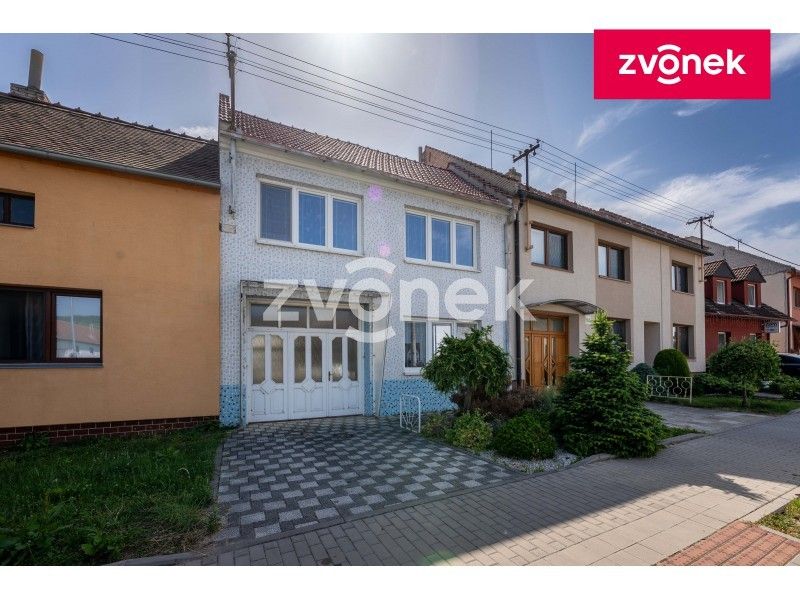 Rodinné domy, Blatnice pod Svatým Antonínkem, 220 m²