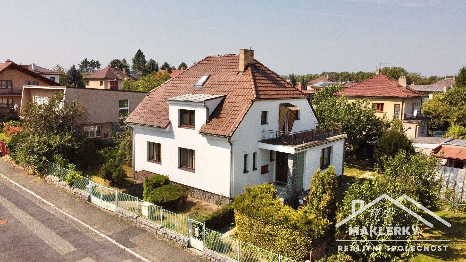 Prodej dům - Fialková, Čáslav, 227 m²