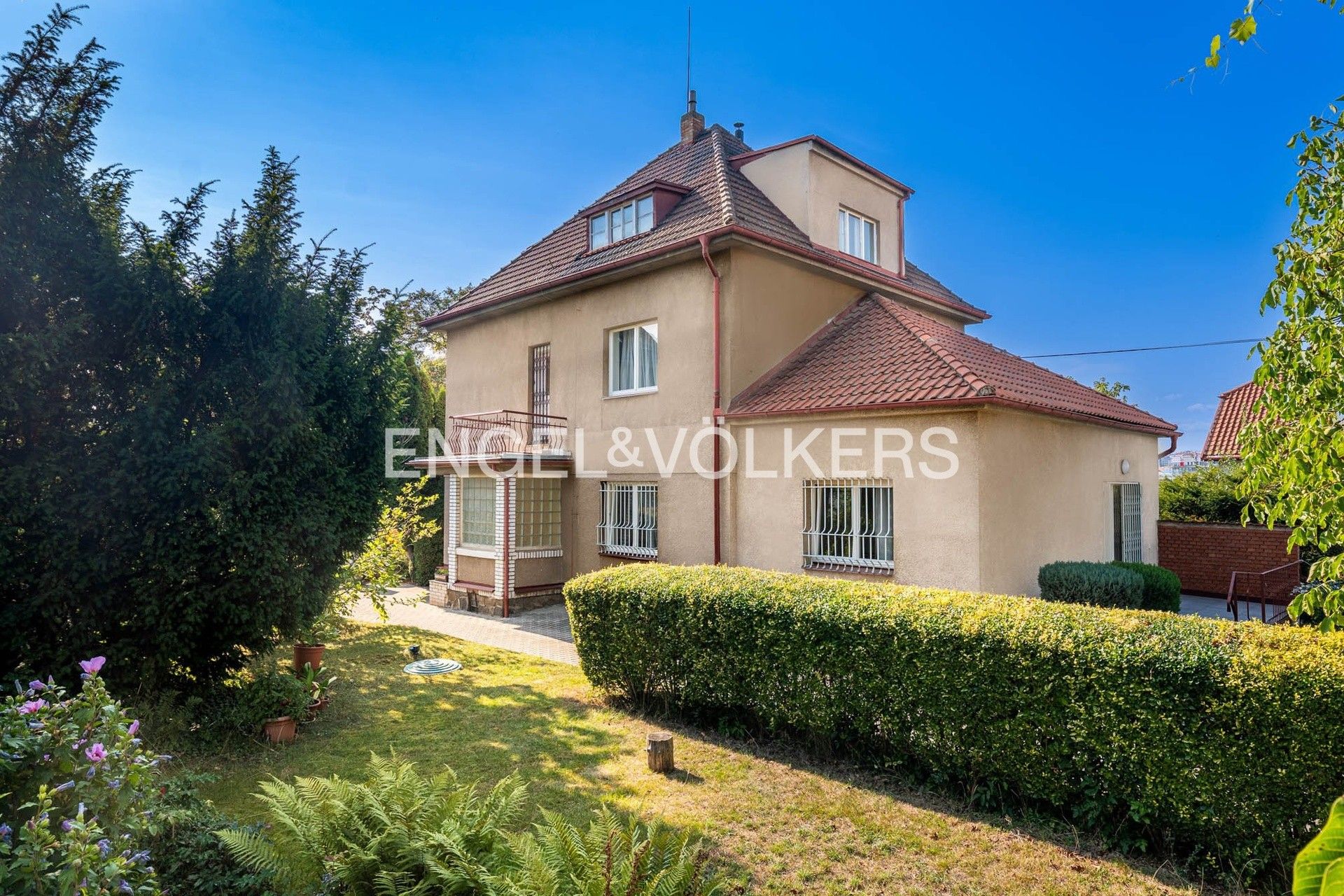 Rodinné domy, Železniční, Praha, 230 m²