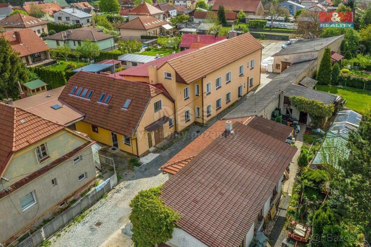 Sklady, Kostelec nad Labem, 277 13, 2 433 m²