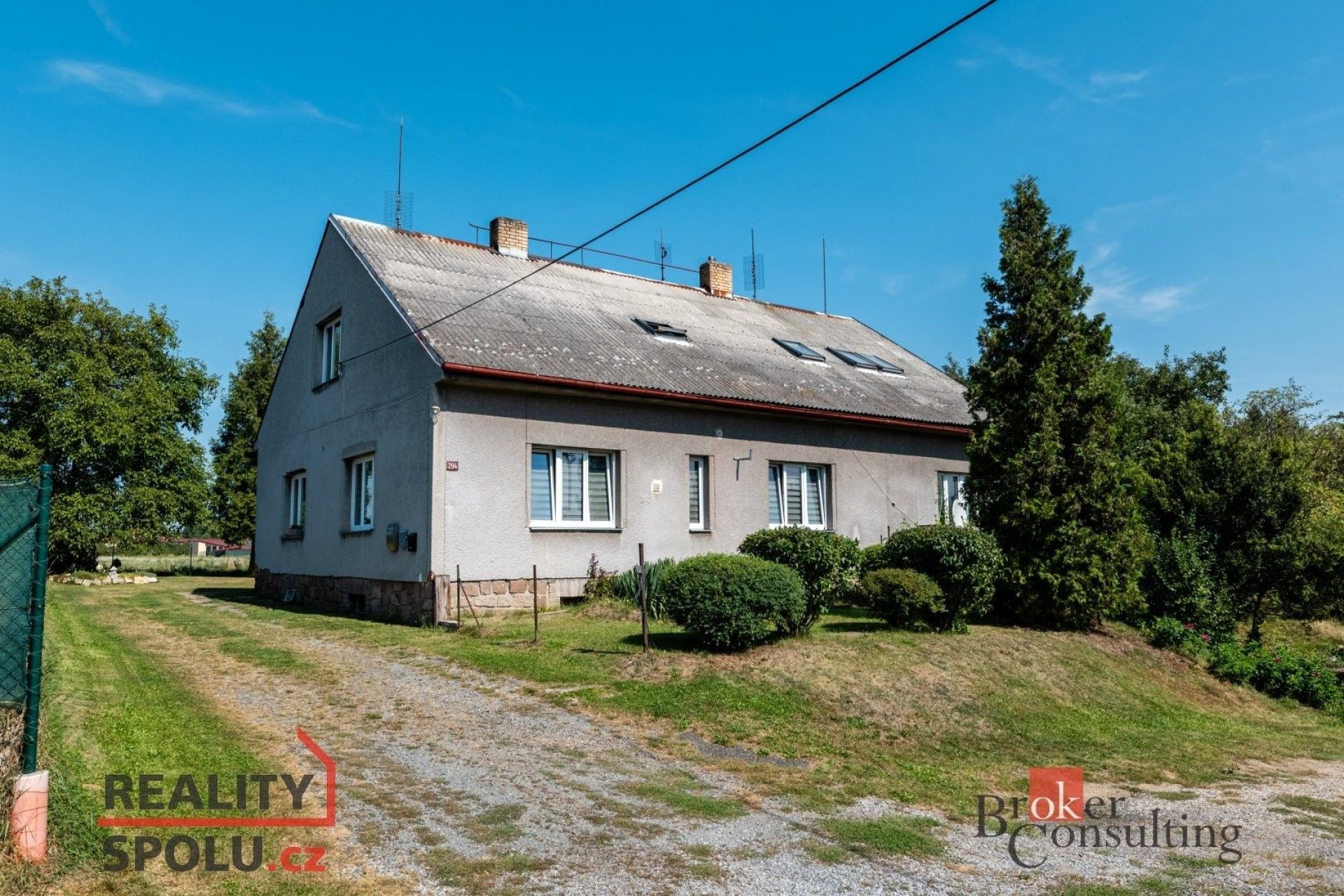 Prodej rodinný dům - Čistá, 344 m²