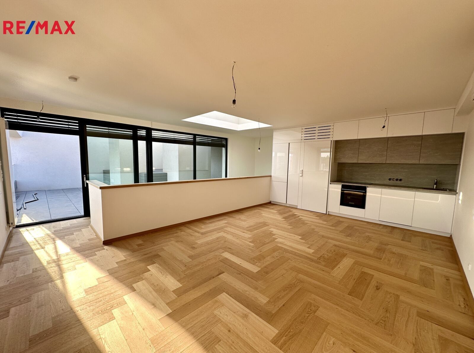 4+kk, Pod Harfou, Praha, 120 m²