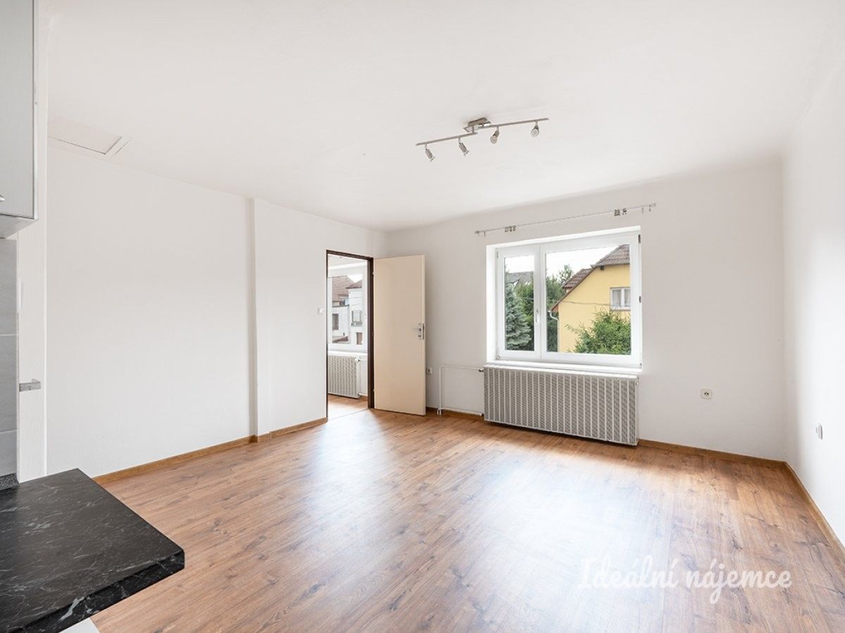 Pronájem byt 2+kk - Medkova, Praha, 51 m²