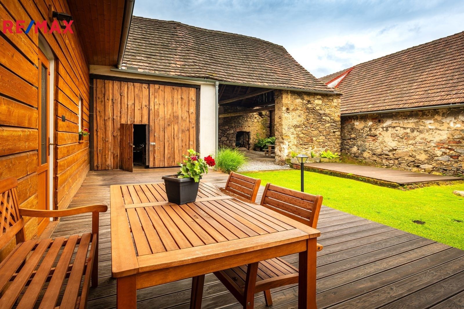 Rodinné domy, Paračov, 363 m²