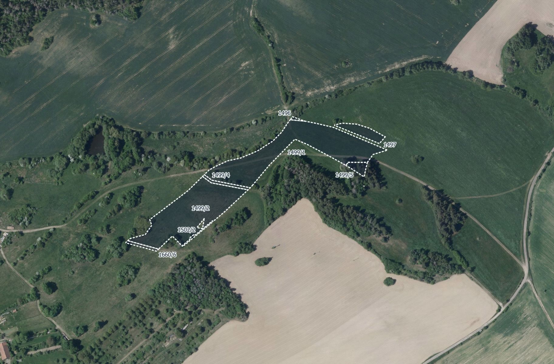 Zemědělské pozemky, Hroznatín