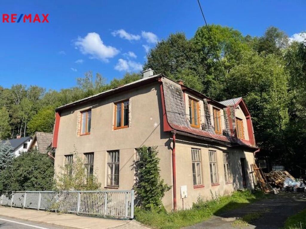 2+kk, Chloudov, Koberovy, 60 m²