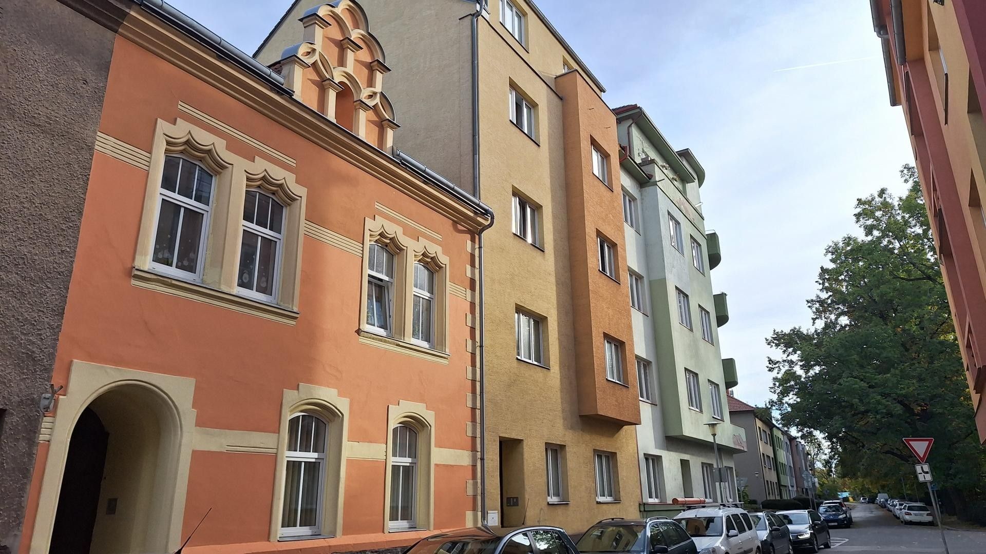 Činžovní domy, Bulharská, Pardubice, 250 m²