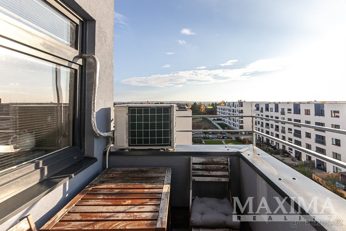 Prodej byt 1+kk - Praha, 100 00, 34 m²