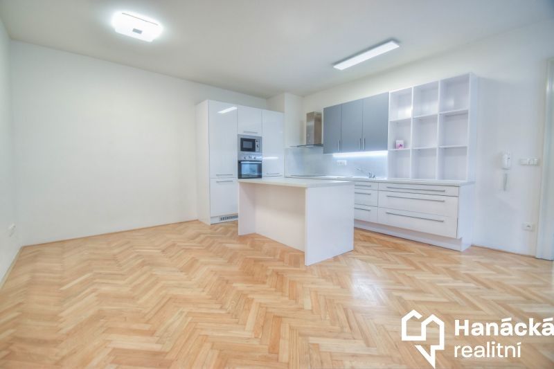 3+kk, Riegrova, Olomouc, 92 m²