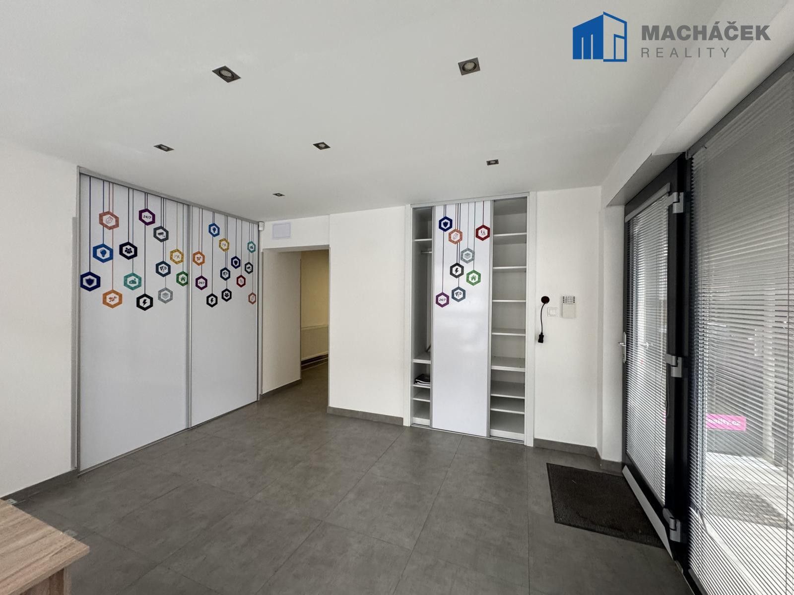 Kanceláře, Teplická, Duchcov, 70 m²