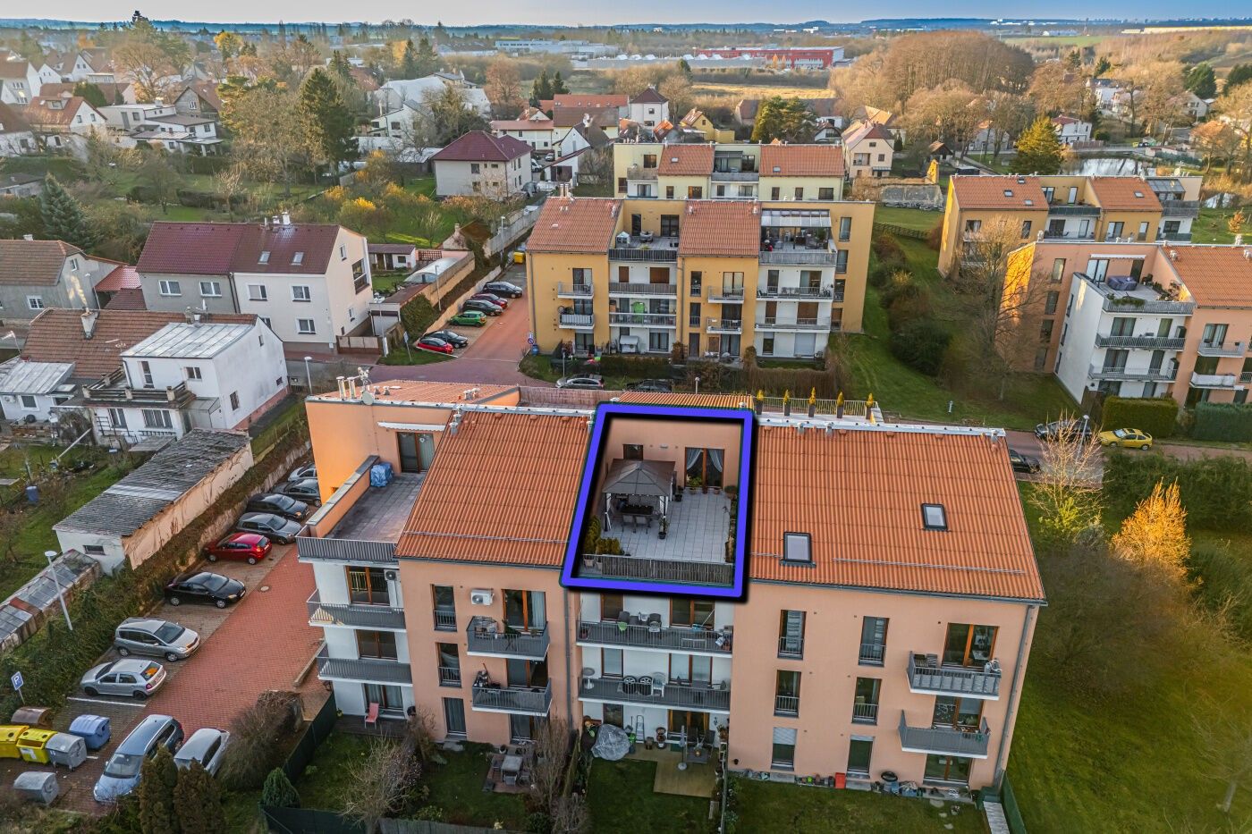 3+kk, B. Němcové, Hostivice, 159 m²