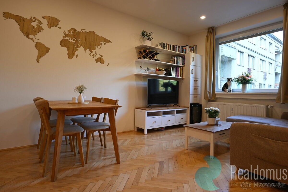 3+kk, Praha, 169 00, 74 m²