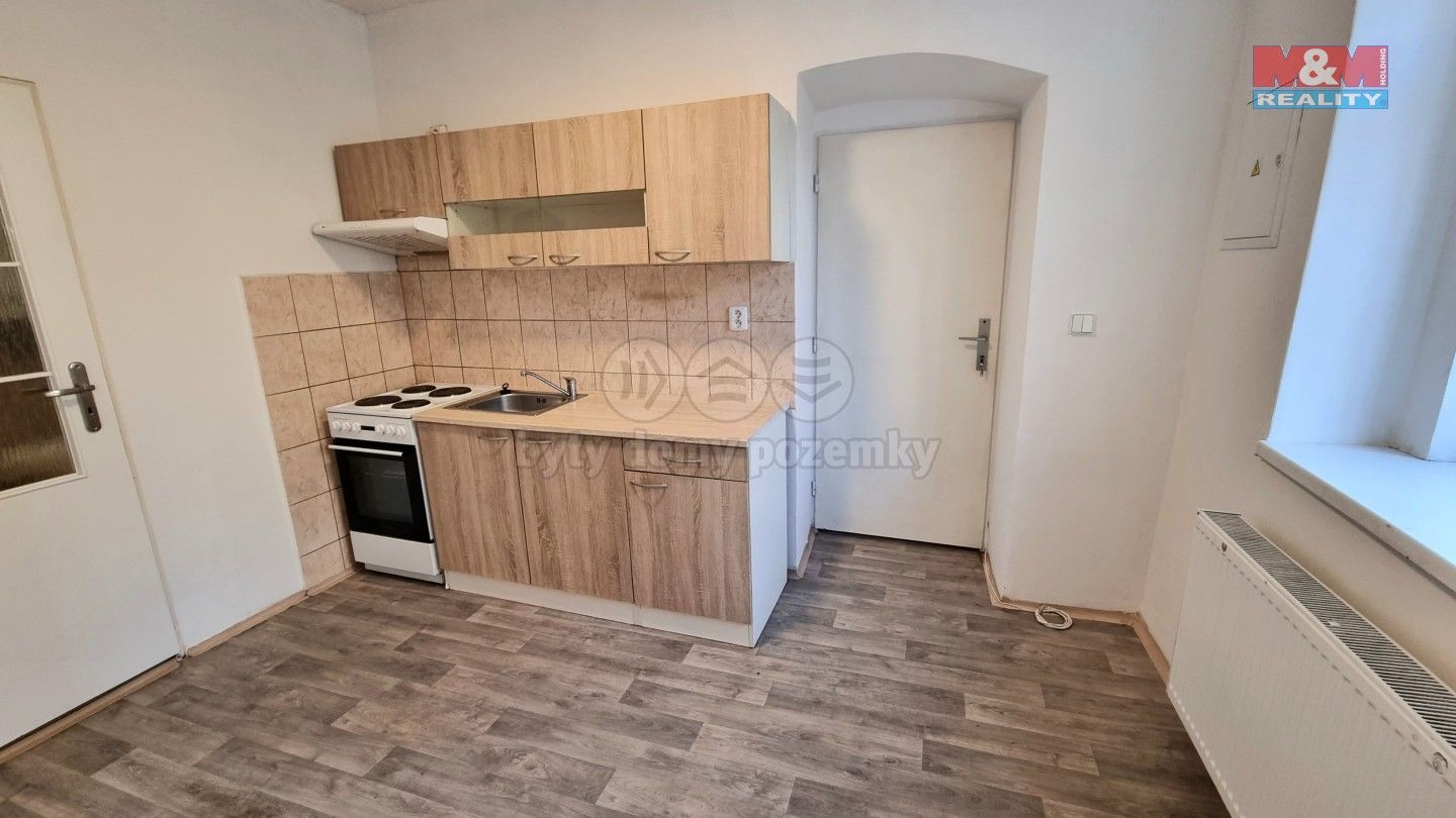 Pronájem byt 2+kk - Zádušní, Kladno, 39 m²