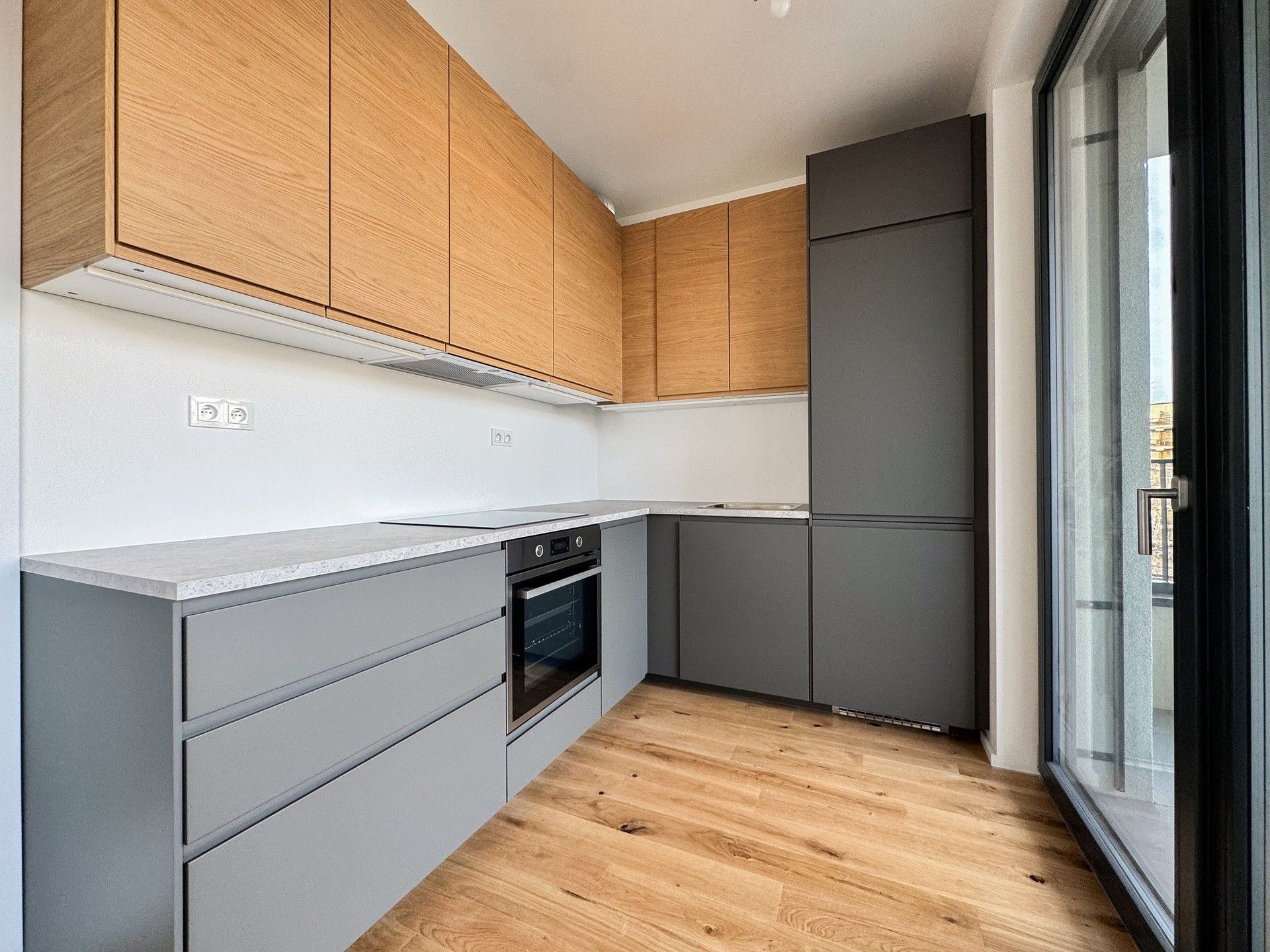 Pronájem byt 2+kk - Závišova, Praha, 55 m²