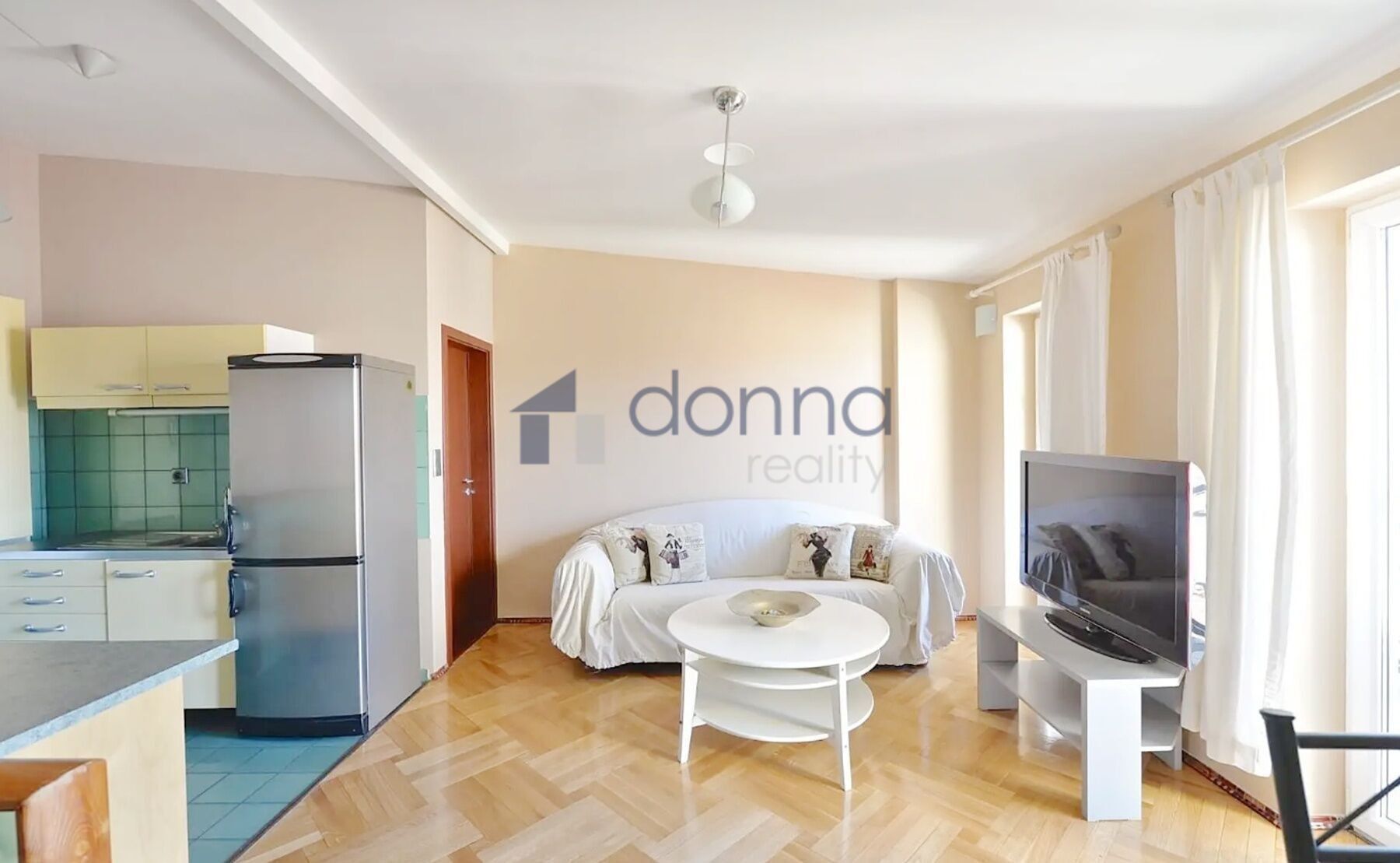 2+kk, Belgická, Praha, 60 m²