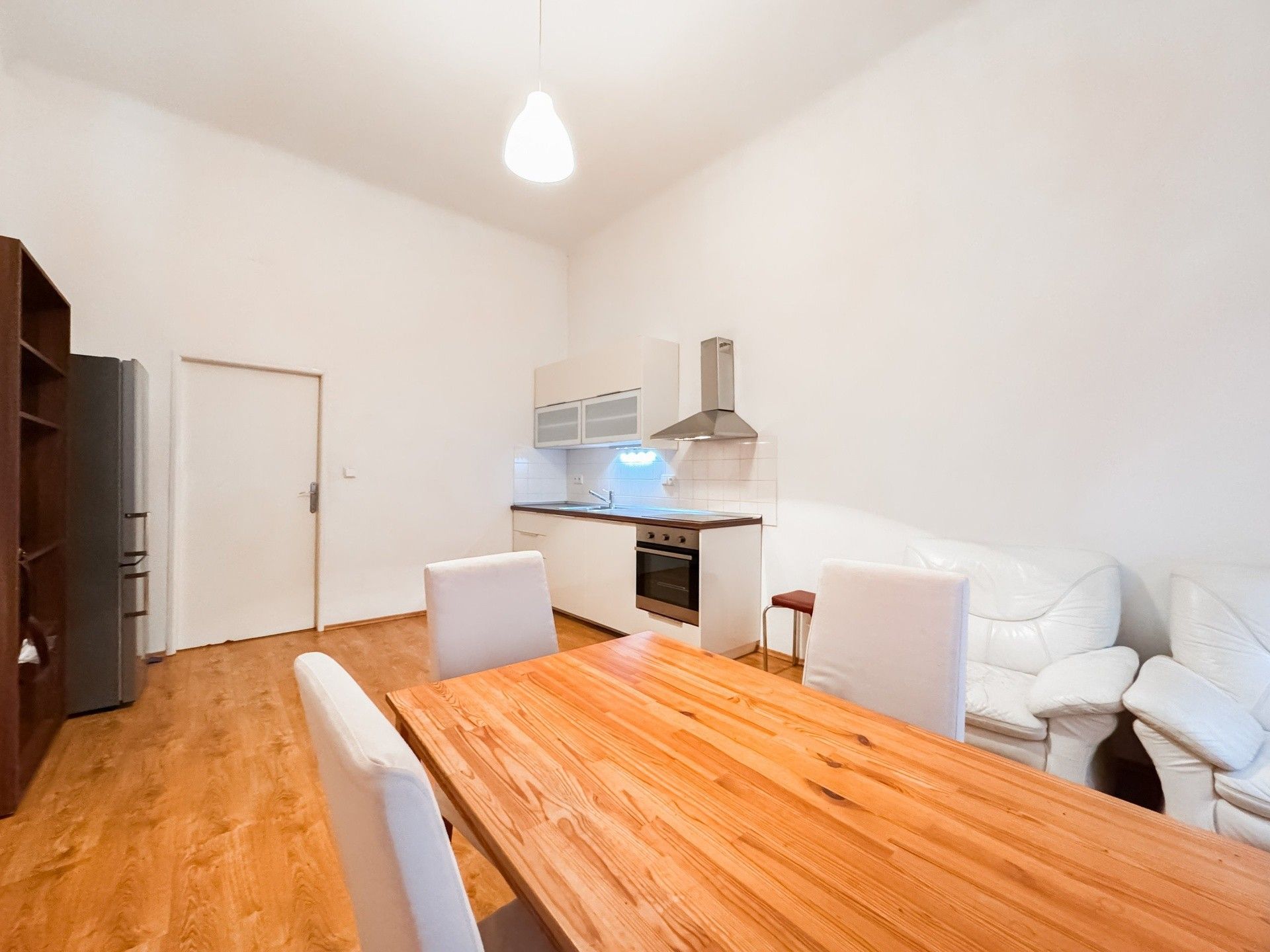 3+kk, Chodská, Praha, 76 m²