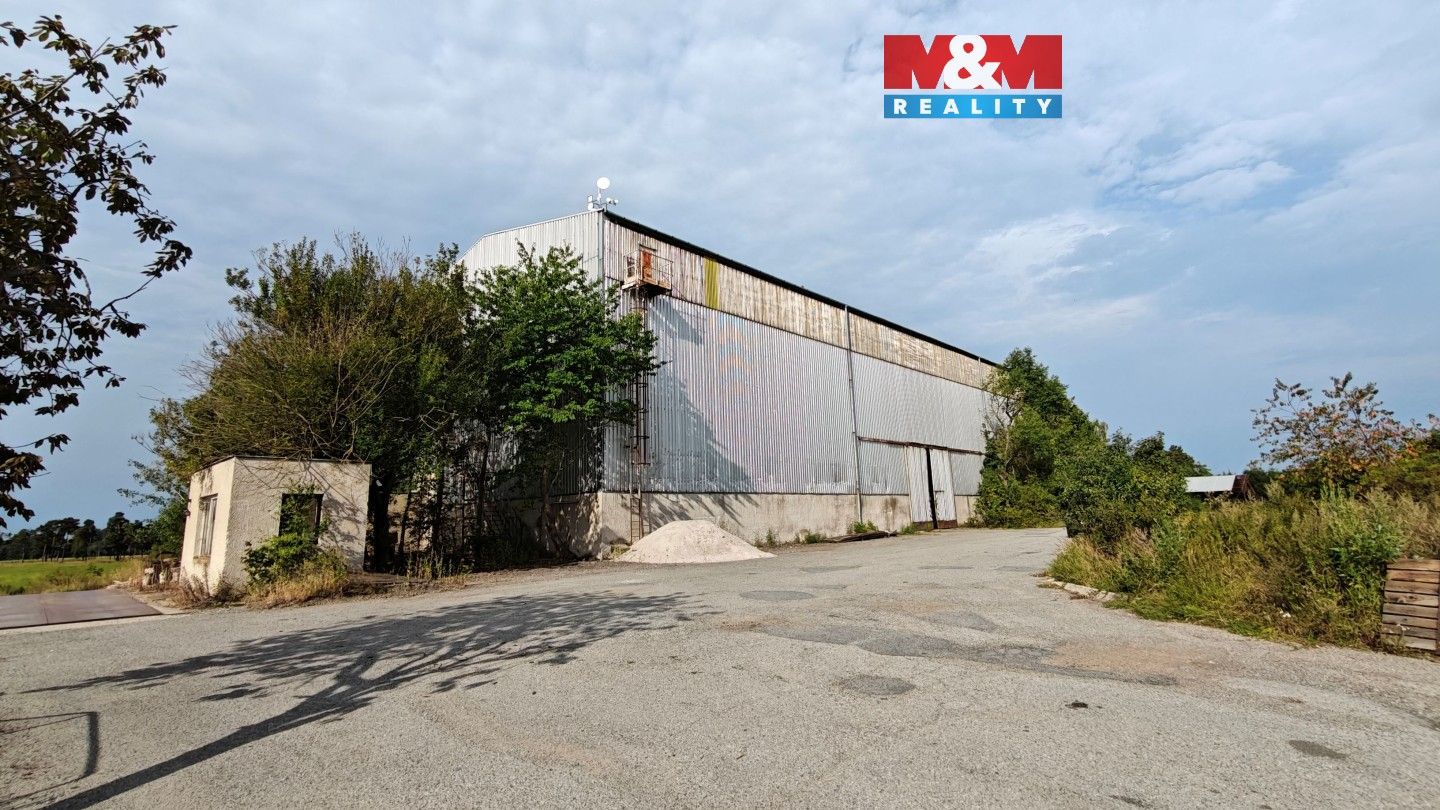 Sklady, Březka, Velká Bíteš, 1 071 m²