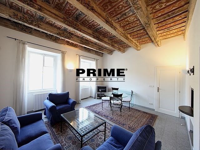 3+1, Hroznová, Praha, 73 m²