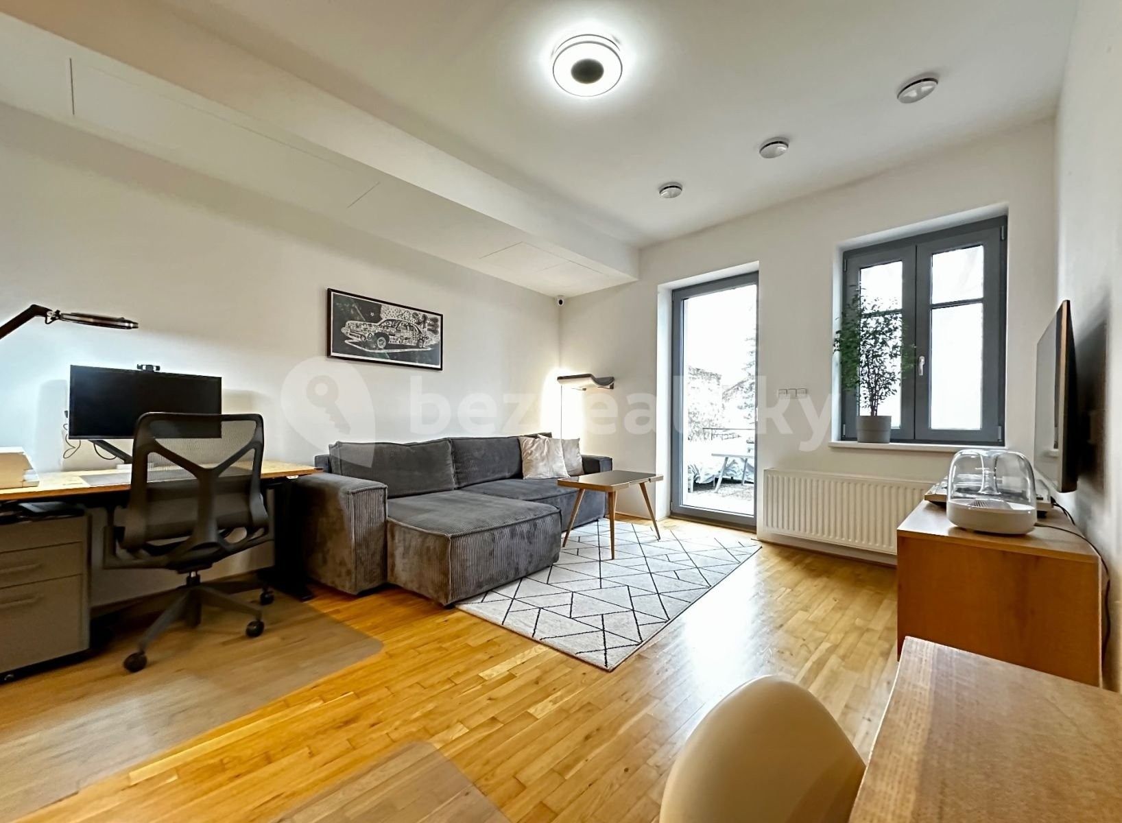 3+kk, Karlštejnská, Praha, 93 m²