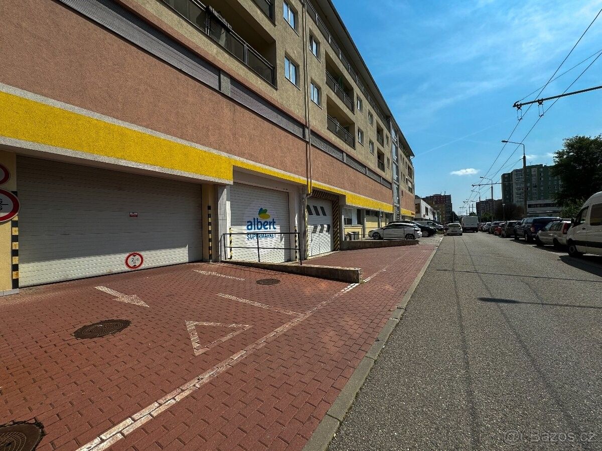 Prodej garáž - Brno, 612 00, 18 m²