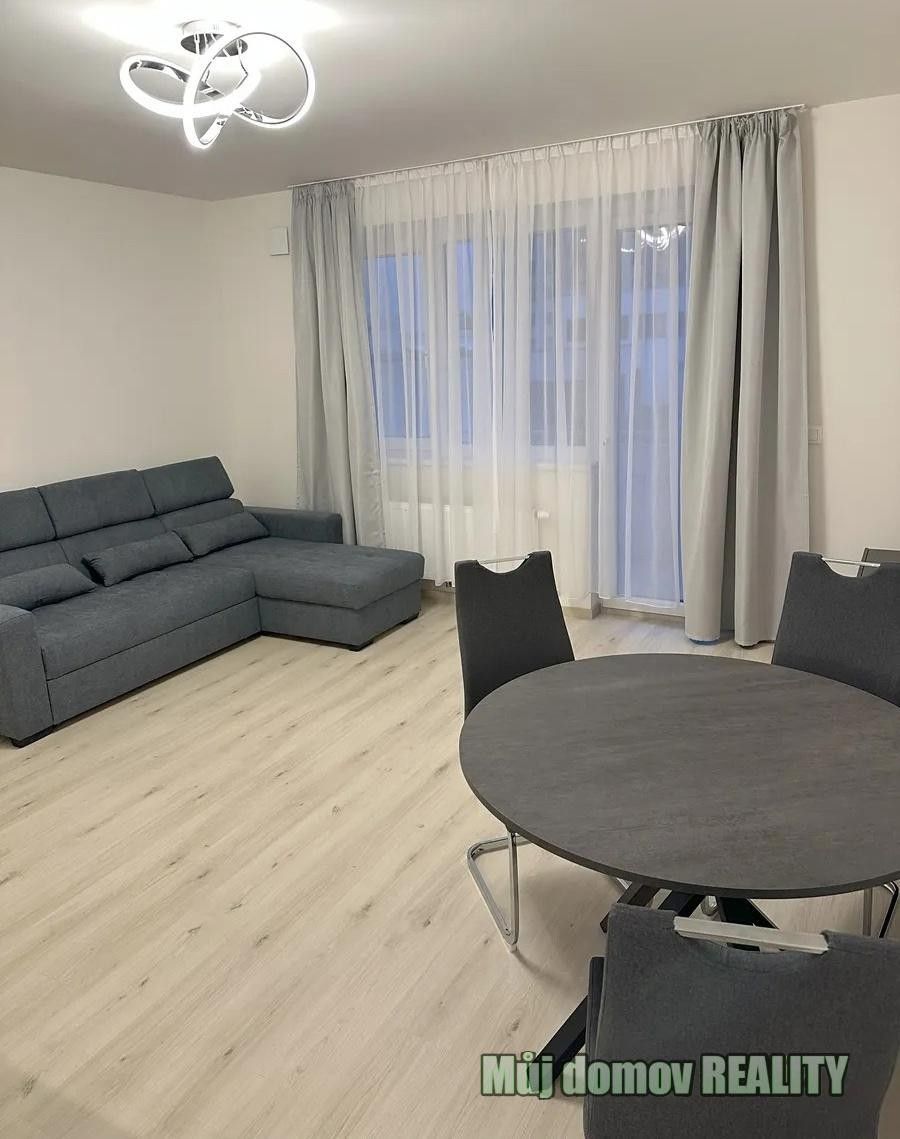 Pronájem byt 2+kk - Praha 19, Praha, 50 m²