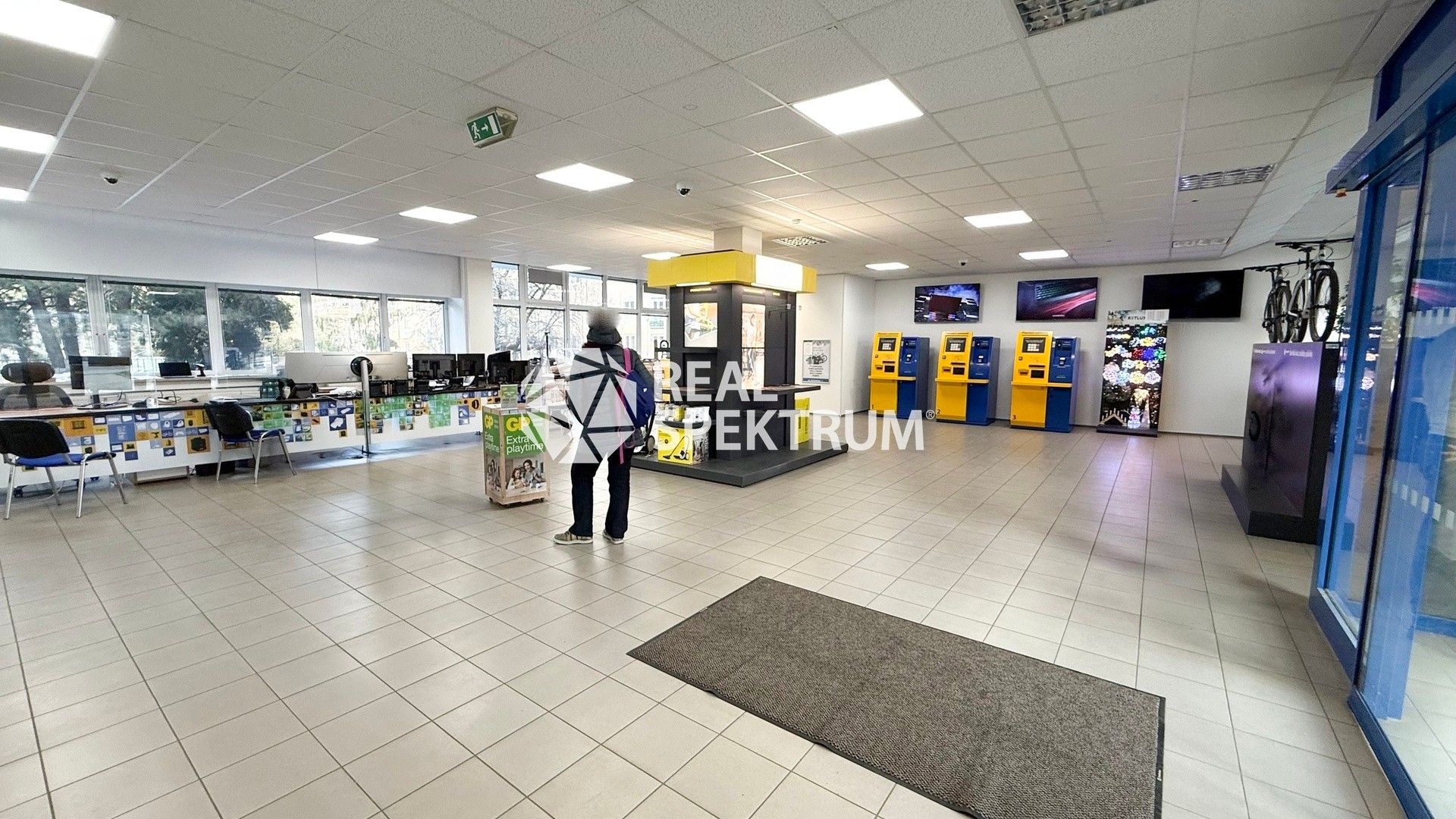 Pronájem obchodní prostory - Veveří, Brno, 501 m²